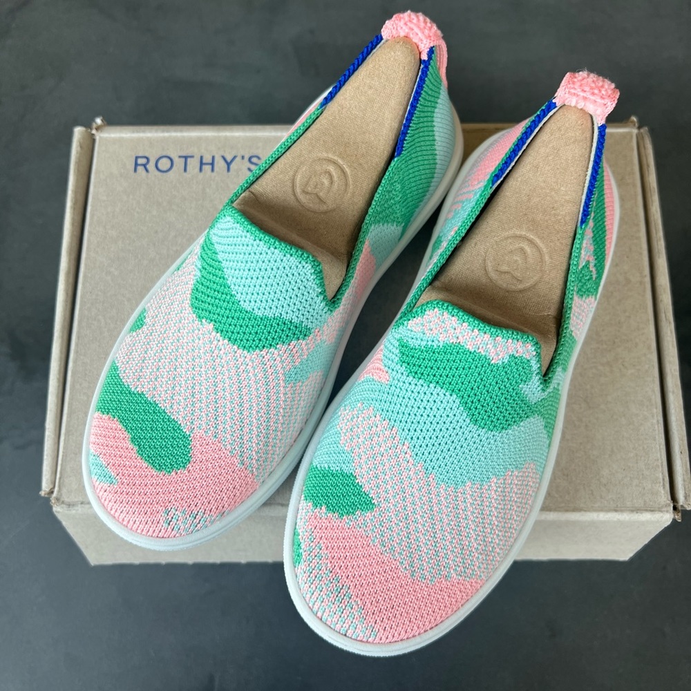 NWT!! Rothy’s The Kids Sneaker in Cotton Candy